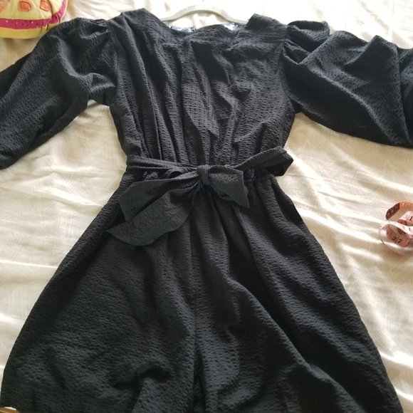 Anthropologie | Francesca Balloon-Sleeved Romper - Picture 4 of 13